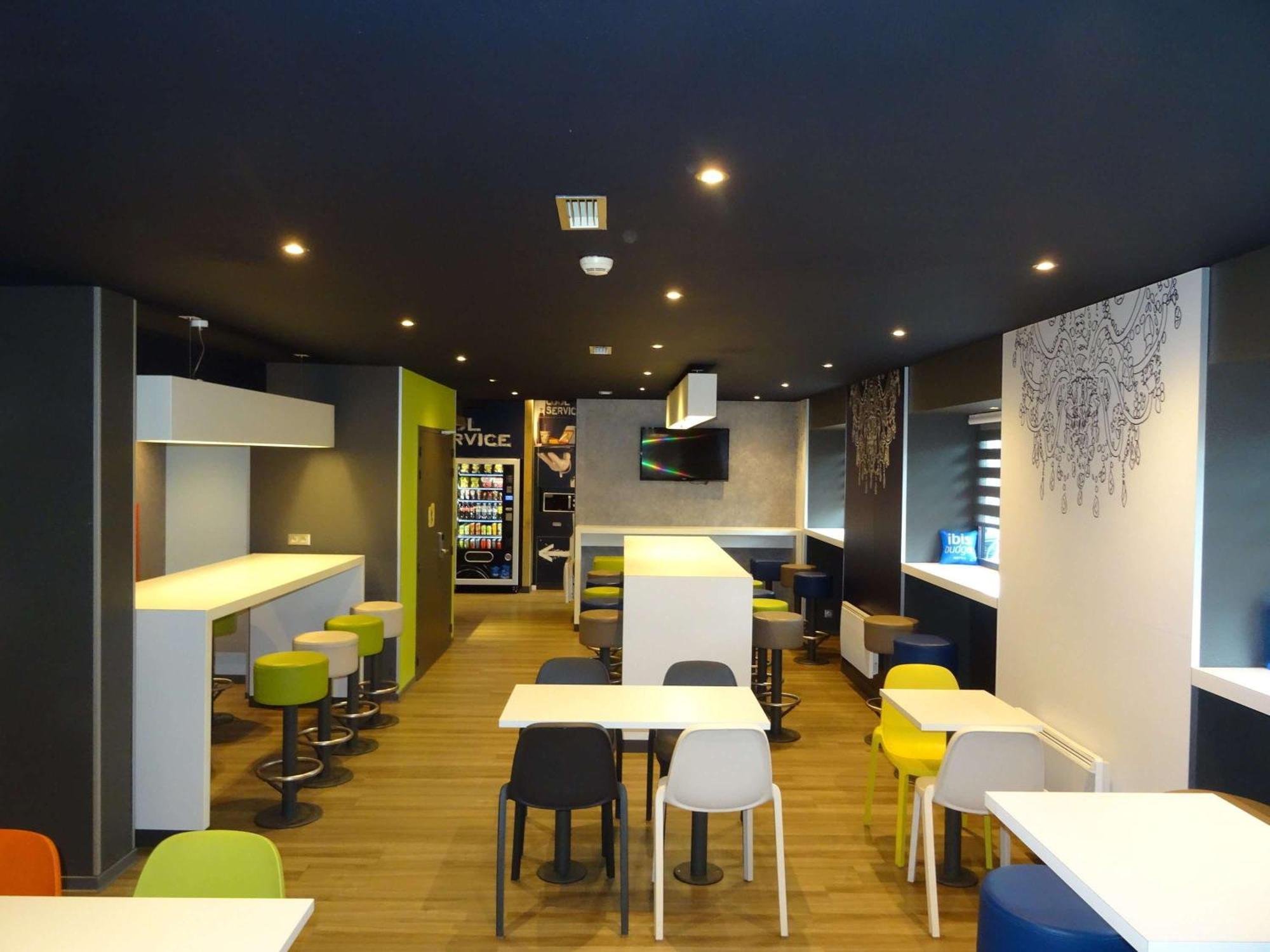 Ibis Budget Caen Centre Gare Ngoại thất bức ảnh